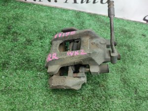 Суппорт задний правый JEEP GRAND CHEROKEE WK2 2011