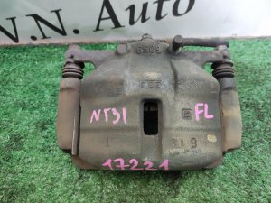 Суппорт передний левый NISSAN X-TRAIL