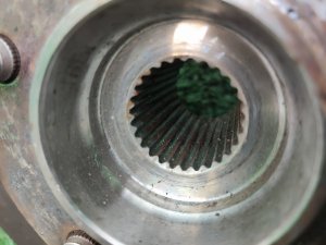 Ступица передняя левая под диск 315 мм SUBARU LEGACY BP5 2008