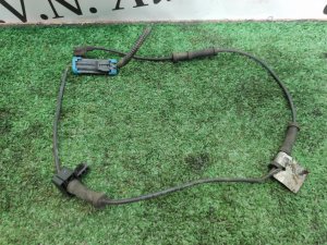 Датчик ABS передний HUMMER H3 2007