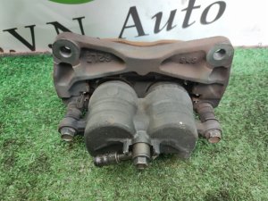 Суппорт передний левый под диск 294 мм SUBARU FORESTER SG5 2005