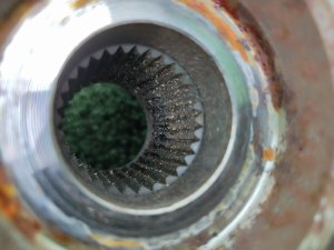 Ступица передняя левая CHEVROLET CAPTIVA C140 2011