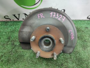 Ступица передняя правая MITSUBISHI GALANT FORTIS