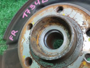 Ступица передняя правая VOLVO XC70 УНИВЕСАЛ 2008