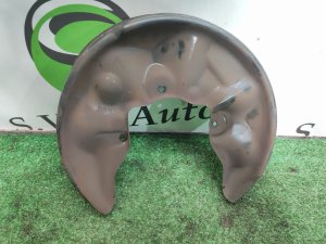 Щиток тормозного диска задний левый под диск 310 мм AUDI A8 4E 2006