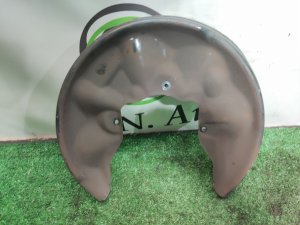 Щиток тормозного диска задний правый под диск 310 мм AUDI A8 4E 2006