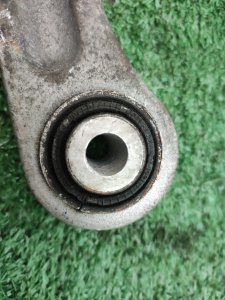 Рычаг задний AUDI A8 OEM 4E0505361 4E 2006