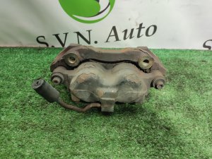 Суппорт передний левый LINCOLN NAVIGATOR UN173 2001