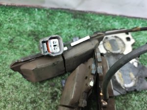 Тормозные колодки (передние) LEXUS LS460 USF40 2007