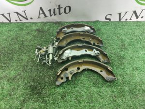 Тормозные колодки задние (под барабан) HONDA CIVIC FD3 2006