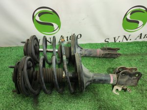 Стойка передняя (пара) MITSUBISHI AIRTREK OEM MR491422 CU2W 2004