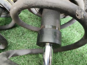 Стойка передняя (пара) NISSAN X-TRAIL OEM E4302JG71A, E4303JG71A DNT31 2010