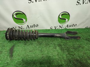 Стойка передняя правая JEEP GRAND CHEROKEE WK2 2011