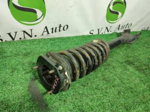 Стойка передняя правая JEEP GRAND CHEROKEE WK2 2011