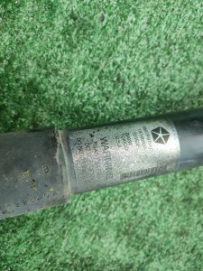 Стойка передняя правая JEEP GRAND CHEROKEE WK2 2011