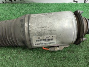 Стойка передняя левая AUDI A8 OEM 4E0616039AF 4E 2006