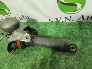 Стойка передняя правая CITROEN C6 TD 2006