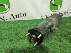 Стойка задняя правая 4WD TOYOTA CROWN MAJESTA OEM 4808030140 UZS187 2004