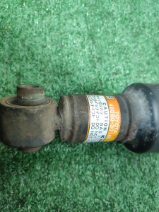 Стойка задняя правая 4WD TOYOTA CROWN MAJESTA OEM 4808030140 UZS187 2004