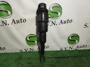 Стойка передняя правая 4801050251 LEXUS LS460