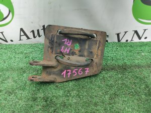 Стремянка рессоры левая 11610227, 15295279 HUMMER H3