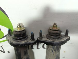 Амортизатор задний (пара) HONDA STEPWGN OEM 52610S47004 RF1 1998