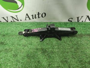 Домкрат SUBARU IMPREZA GG2 2005