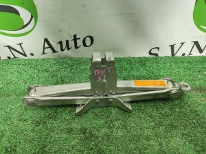 Домкрат NISSAN X-TRAIL