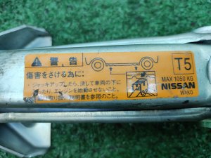 Домкрат NISSAN X-TRAIL DNT31 2010