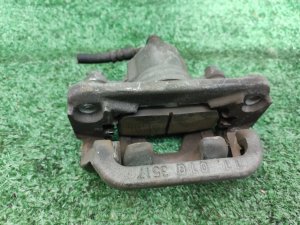 Суппорт задний правый NISSAN SERENA OEM 44001EM11A CC25 2007