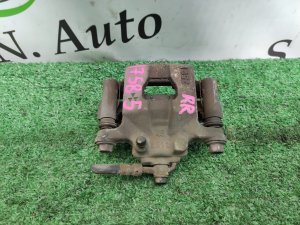 Суппорт задний правый 44001CY70A NISSAN SERENA