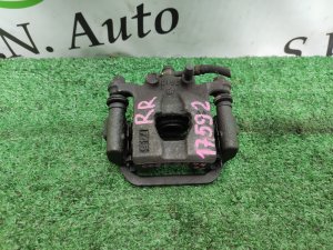 Суппорт задний правый 44001CY70A NISSAN SERENA