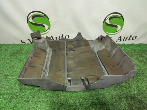 Декоративная крышка ДВС HUMMER H3 2007