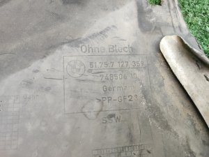 Защита днища кузова BMW 3 SERIES OEM 51757127359 E90 2006