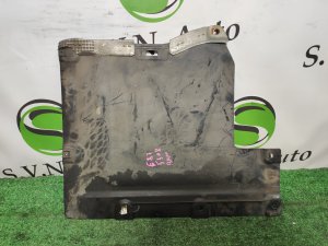 Защита днища кузова BMW 3 SERIES OEM 51757127359 E90 2006