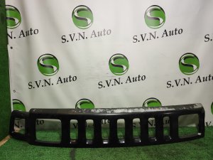 Решетка радиатора (ДЕФЕКТ) HUMMER H3 2007