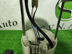 Насос топливный MAZDA CX-7 OEM L33L1335ZA ER3P 2010