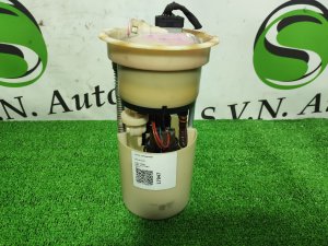 Насос топливный 31274817 VOLVO V70