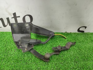 Датчик положения кузова (задний правый) TOYOTA CROWN MAJESTA OEM 8940730070 UZS186 2006