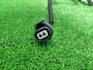 Провод датчика ABS передний правый TOYOTA CROWN MAJESTA OEM 8951630020 UZS186 2006