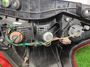 Стоп сигнал левый D117 NISSAN NOTE OEM 265553VA5B E12 2013