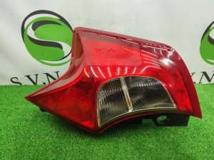 Стоп сигнал правый D117 NISSAN NOTE OEM 265503VA5B E12 2013