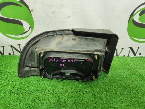 Стоп сигнал правый MITSUBISHI DIAMANTE OEM MR162874 F12A 1994