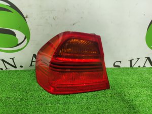 Стоп сигнал правый 63216937458 BMW 3 SERIES