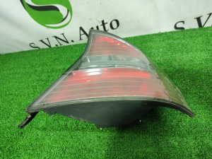 Стоп сигнал правый SUBARU LEGACY OEM 84201AG061 BL5 2005