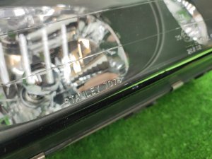 Фара правая MITSUBISHI DIAMANTE OEM MR162086 F12A 1994