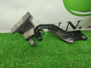 Петля капота правая NISSAN X-TRAIL OEM 65400JG000 DNT31 2010