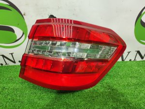 Стоп сигнал правый (универсал) A2128204064 MERCEDES-BENZ E-CLASS