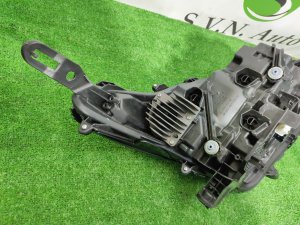 Фара левая 48-233 TOYOTA HARRIER OEM 8118548J10 AXUH80 2021
