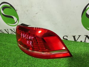 Стоп сигнал правый VOLKSWAGEN PASSAT OEM 2SK01074602 2013